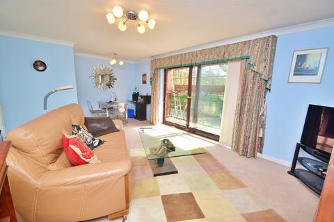 22 Constitution Hill Gardens, Poole, BH14 0PY