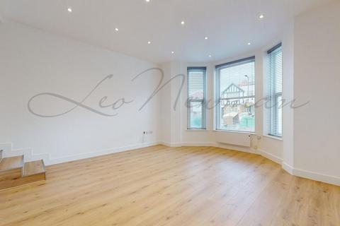 2 bedroom flat to rent, Park Road, Barnet, EN5
