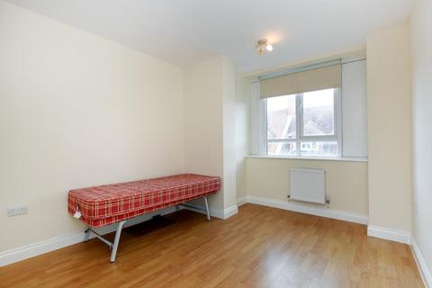 10 bedroom block of apartments for sale - Camberley,  Surrey,  GU15