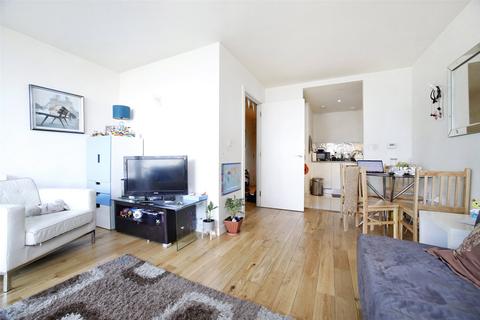 1 bedroom apartment for sale, Vantage Building, Station Approach, Hayes, UB3