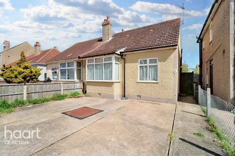 34 Beaumont Avenue, Clacton-on-sea, CO15 3EX