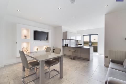 undefined, 647-655 New South Promenade, Blackpool, FY4