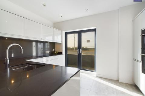 undefined, 647-655 New South Promenade, Blackpool, FY4