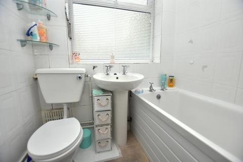 24 Atherstone Close, Shirley, Solihull, B90 1AU