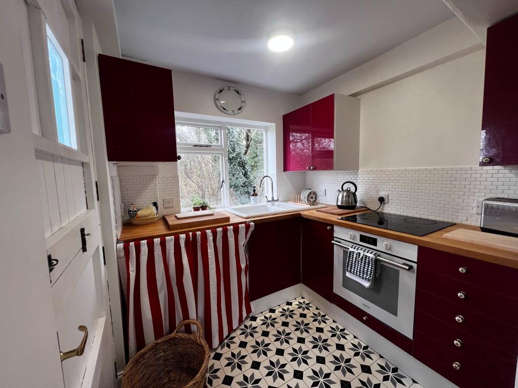 Main street, Newstead, Melrose, TD6 2 bed cottage £800 pcm (£185 pw)