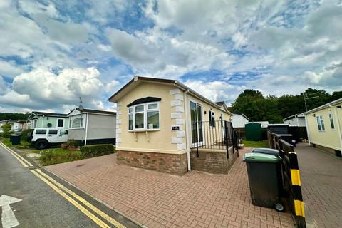 2 bedroom mobile home for sale, Woodbine Close, Waltham Abbey