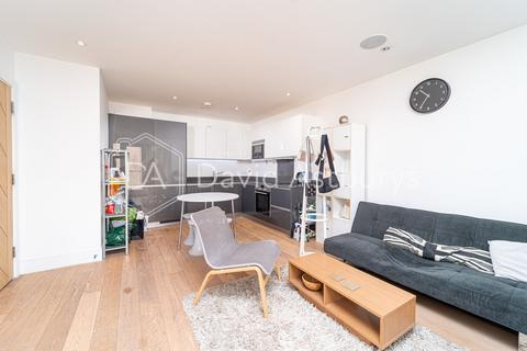 2 bedroom flat to rent, Warner Street, Clerkenwell, London