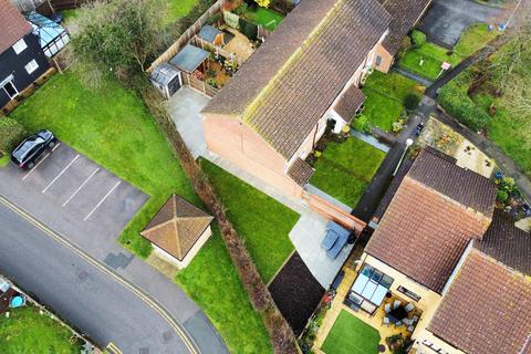 57 Hampden Close, North Weald, Epping, CM16 6JX
