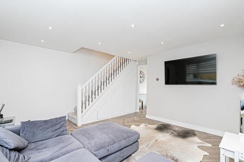 57 Hampden Close, North Weald, Epping, CM16 6JX