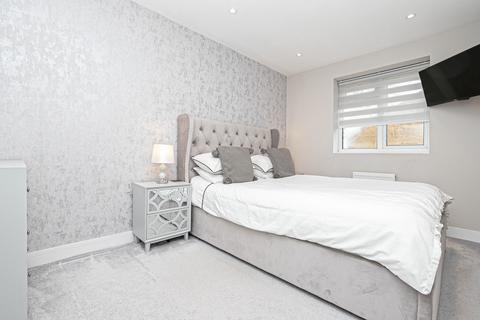 57 Hampden Close, North Weald, Epping, CM16 6JX