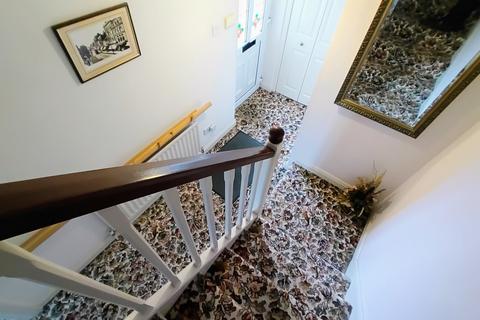 6 Harry Lane, Clayton, Bradford, BD14 6SD