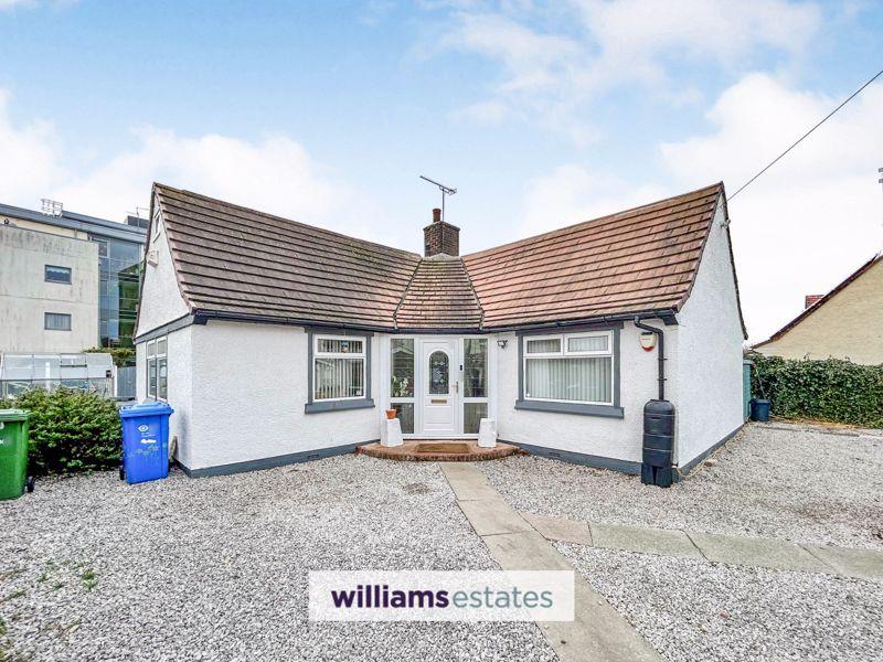 Beach Avenue, Prestatyn 4 bed detached bungalow for sale £300,000