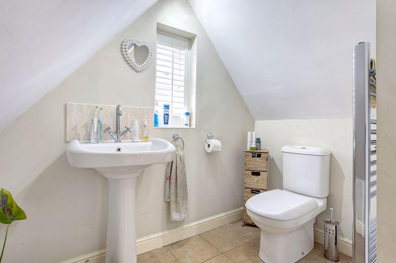 En suite bathroom