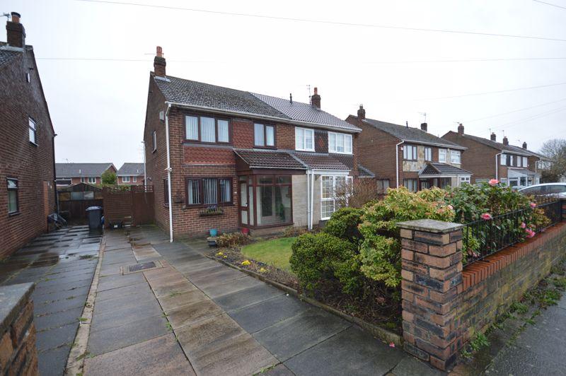 Barrows Green Lane, Widnes 3 bed house £1,100 pcm (£254 pw)