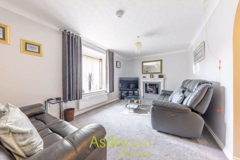 2 bedroom flat for sale - Armstrong Road, Thorpe, Norwich, NR7