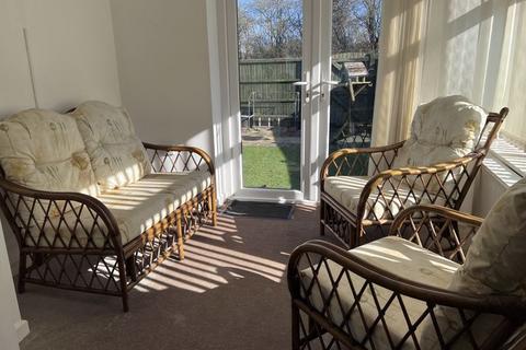 32 Drax Avenue, Wareham, BH20 4DJ