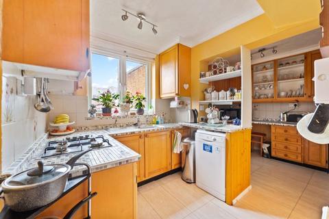 90 Cheam Common Road, Worcester Park, KT4 8QR
