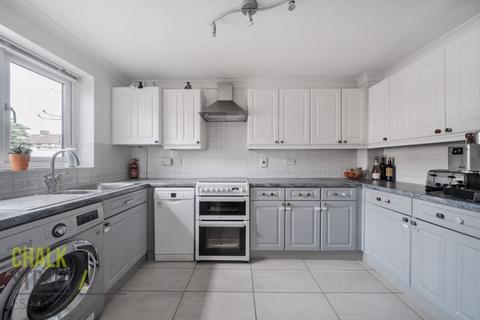 64 Martin Road, Dagenham, RM8 2XB