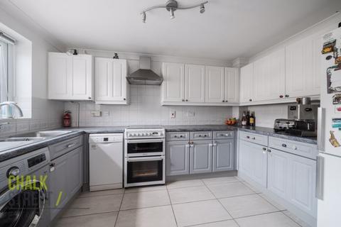 64 Martin Road, Dagenham, RM8 2XB