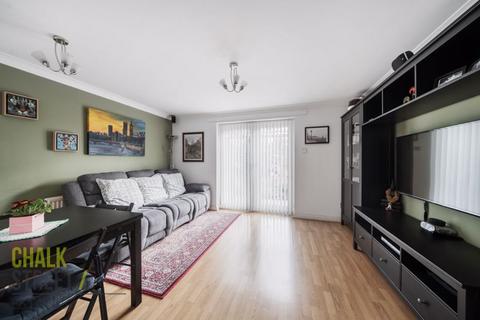 64 Martin Road, Dagenham, RM8 2XB