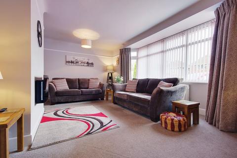 79 Bradpole Road, Bournemouth, BH8 9NY