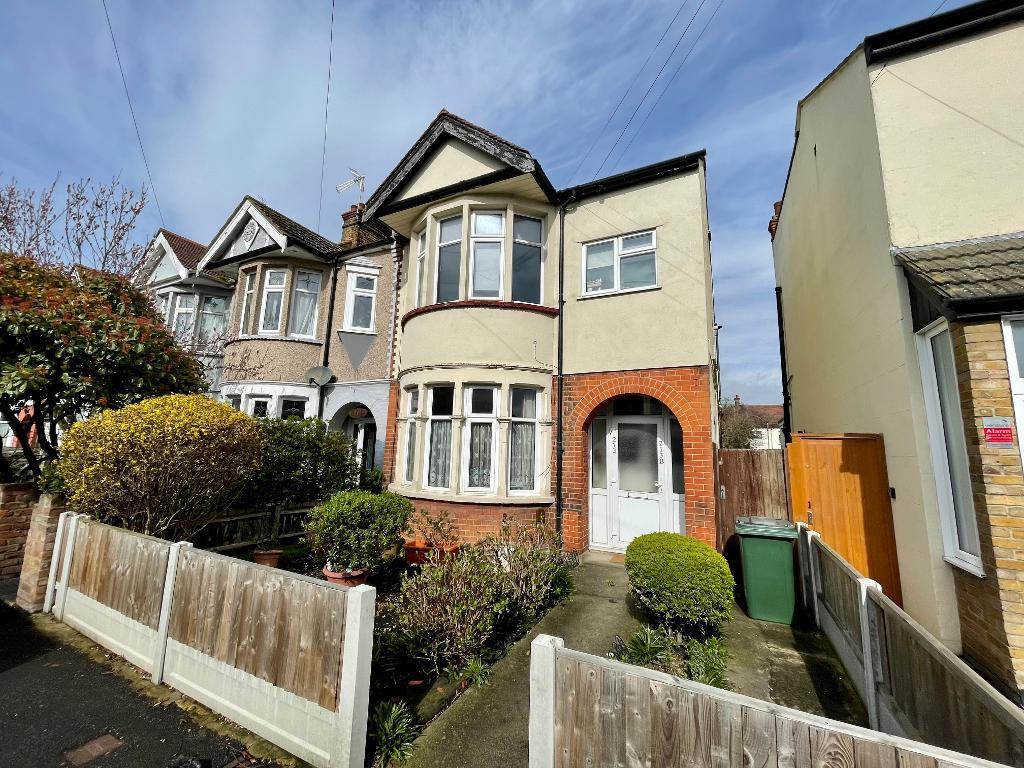 South Avenue, Southend on Sea, Essex, SS2 4HT 1 bed flat for sale £