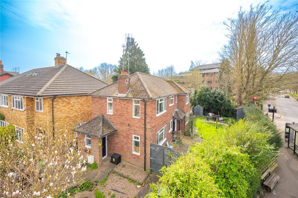 Holywell Hill, St. Albans, Hertfordshire 2 bed to rent £