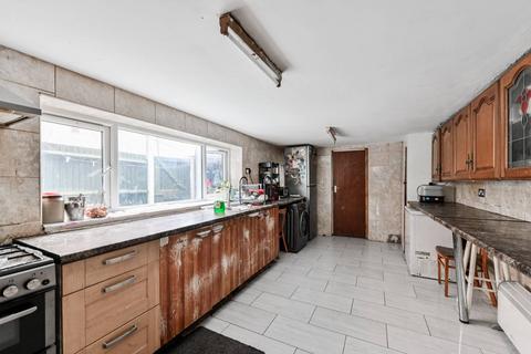 5 bedroom end of terrace house for sale, South Grove, Tottenham, London, N15