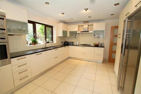 4 bedroom detached house for sale, Stouts Lane, Bransgore, Dorset, BH23