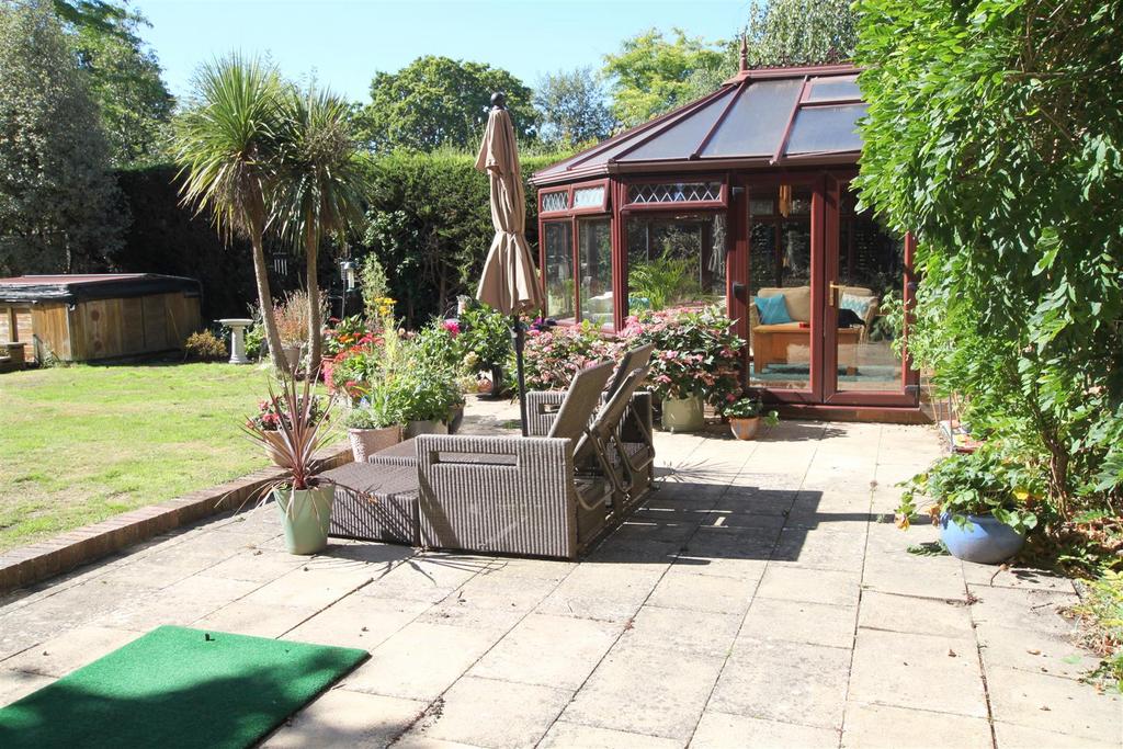 Patio.JPG