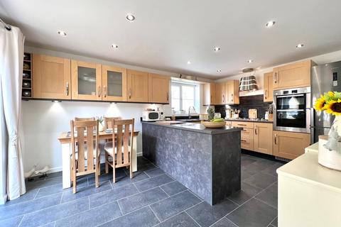 5 bedroom detached house for sale, Palmer Road, Faringdon, SN7