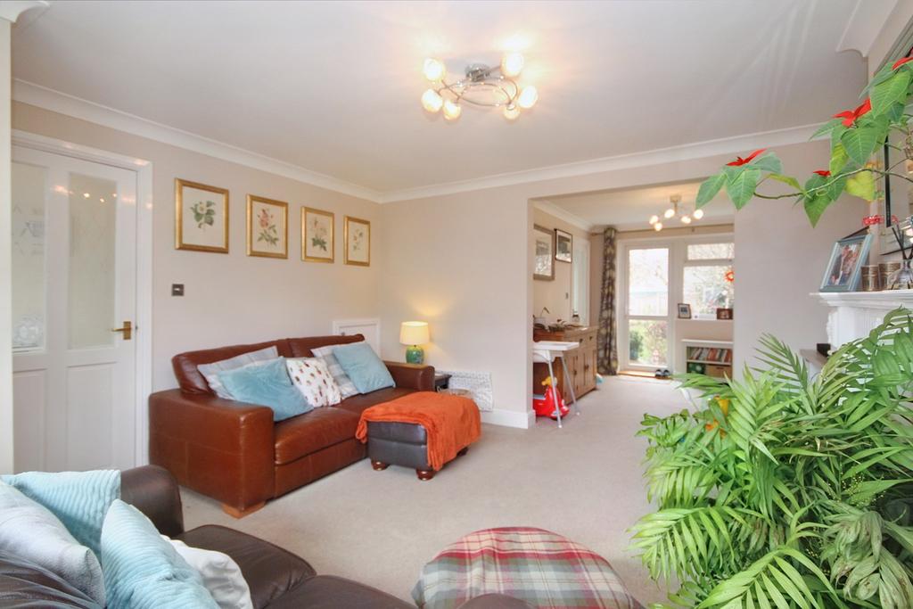 Kintore Drive, Great Sankey... 3 bed semidetached house £240,000