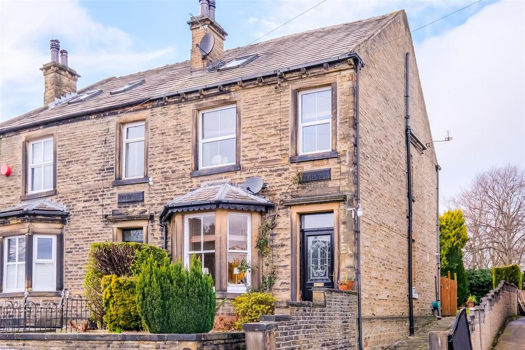 Bracken Road, Brighouse 4 bed semidetached house £375,000