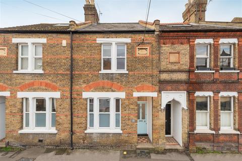 32 Alexandra Road, Windsor, SL4 1HR