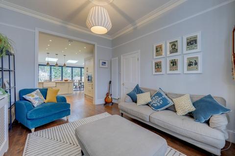 6 Ardgowan Road, London, SE6 1AJ