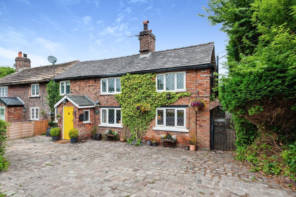 Sunshine Cottage, Bonis Hall Lane, Prestbury 3 bed cottage for sale £