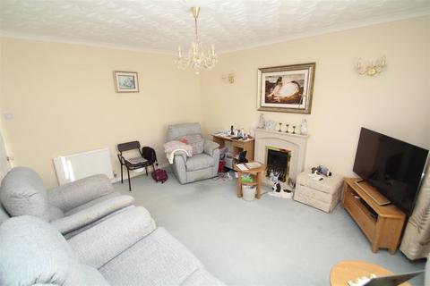24 Arundel Close, Swindon, SN3 1JG