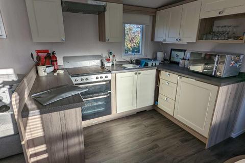 2 bedroom mobile home for sale - Bwlch Farm Road, Deganwy, Conwy