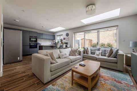 4 bedroom detached house for sale - Clewer Hill Road, Windsor