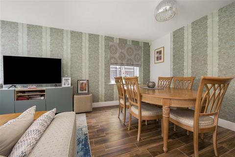 4 bedroom detached house for sale - Clewer Hill Road, Windsor