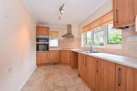 2 bedroom flat for sale - Micheldever Road, Andover