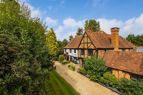 The Tudor Cottage Priory Road, Sunningdale, Ascot, SL5 9RQ