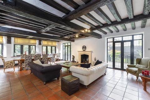 The Tudor Cottage Priory Road, Sunningdale, Ascot, SL5 9RQ