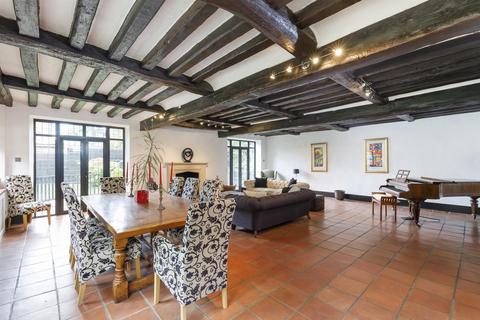 The Tudor Cottage Priory Road, Sunningdale, Ascot, SL5 9RQ