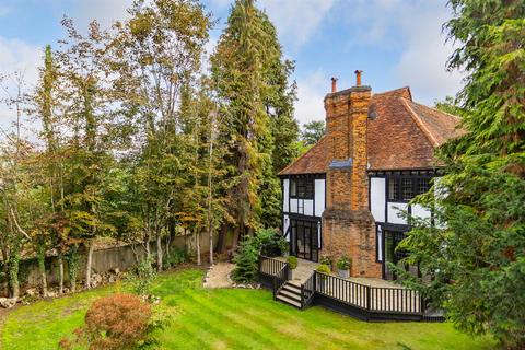 The Tudor Cottage Priory Road, Sunningdale, Ascot, SL5 9RQ