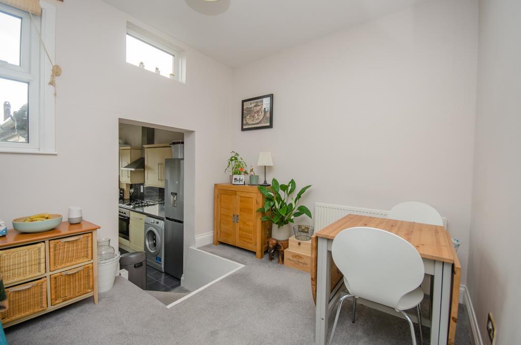 Dining room.jpg