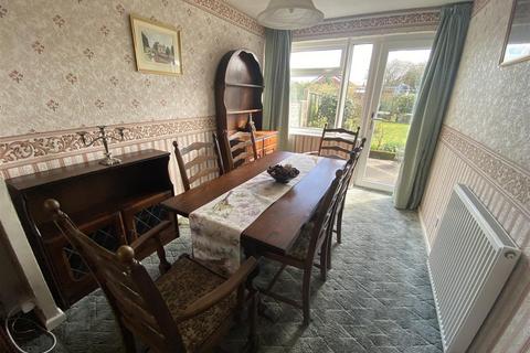 3 bedroom semi-detached house for sale - Redfern Road, Stone