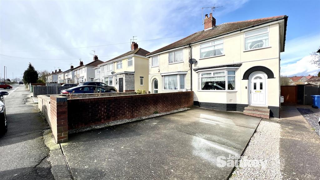 Clipstone Road East, Forest Town... 3 bed semidetached house £175,000