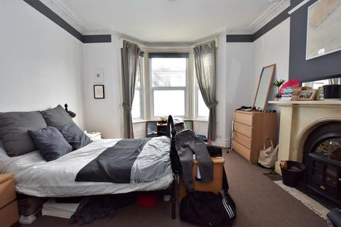 195 Gloucester Road, Cheltenham, GL51 8NJ