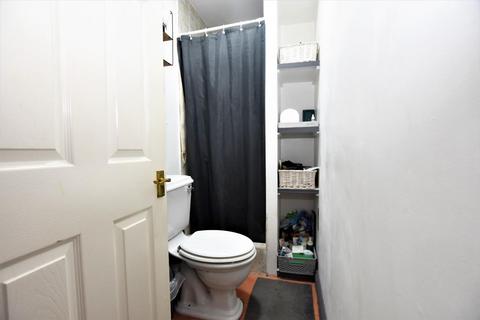 195 Gloucester Road, Cheltenham, GL51 8NJ